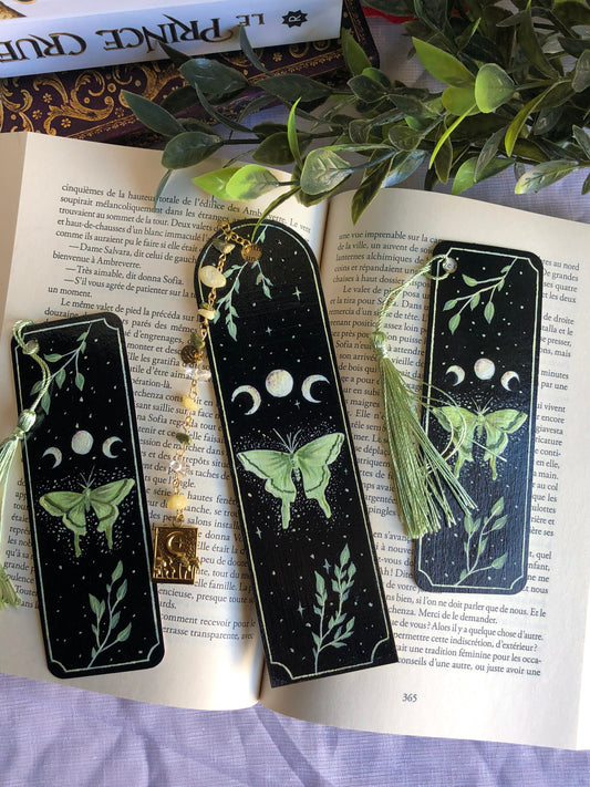 The Song of the Green Wings